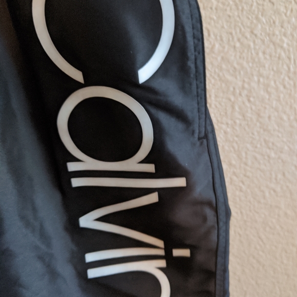 NWT Calvin Klein Swim Trunks Black Size Large MSRP - Picture 3 of 9